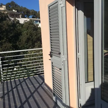 Coquet T2 Cap Corse Apartment